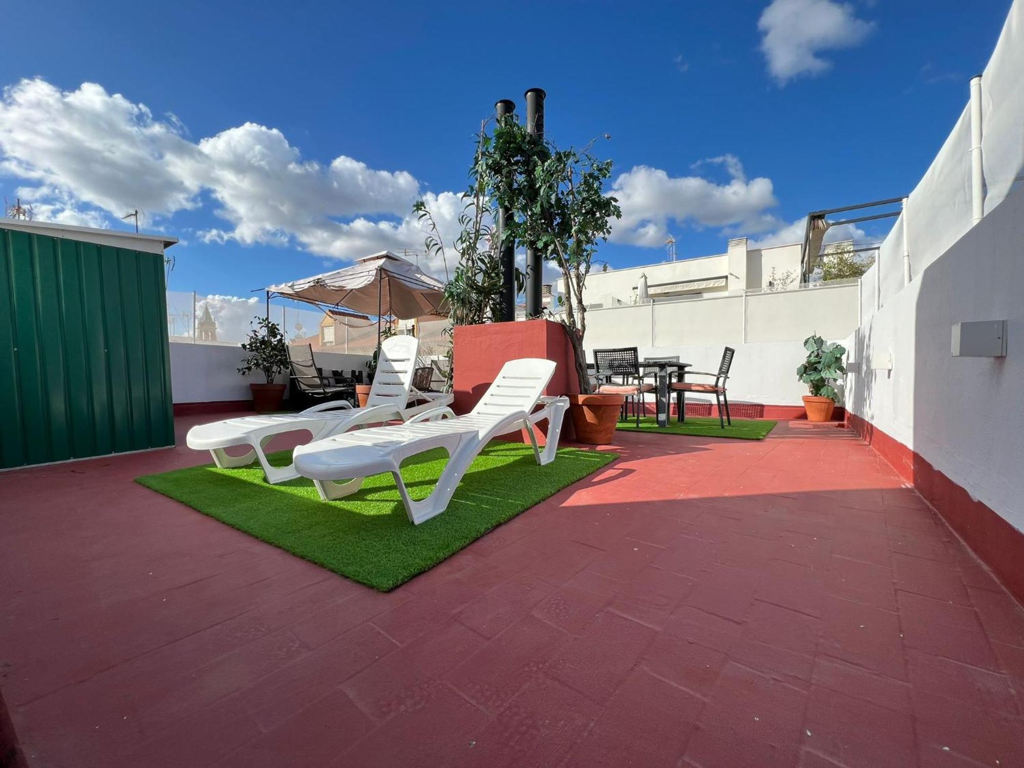 Penthouse Con Terraza- 2d 2b- Triana Séville