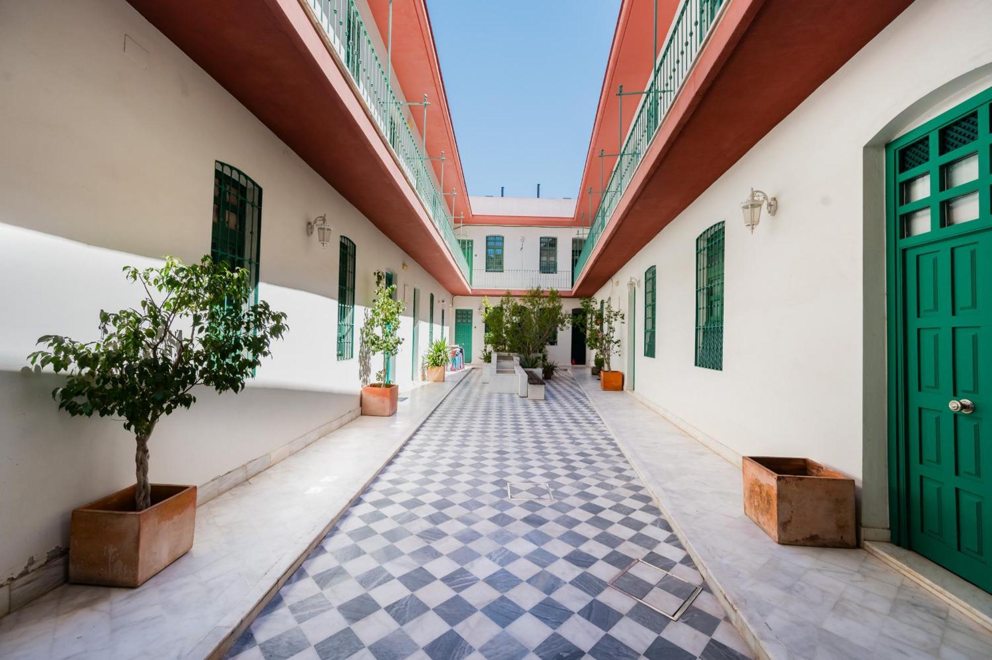 Penthouse Con Terraza- 2d 2b- Triana Appartement